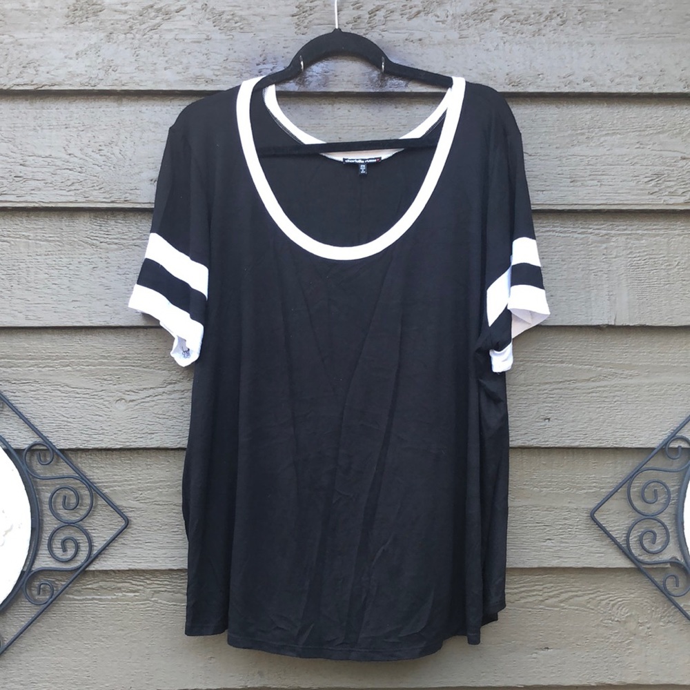 Black T-shirt